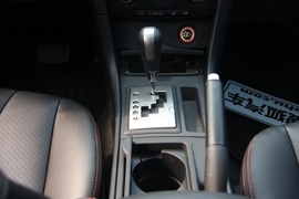 马自达3三厢经典版2.0L手自一体豪华型