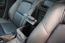 马自达3三厢经典版2.0L手自一体豪华型