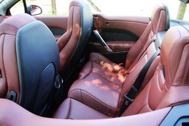 2009款标致308CC法国试驾