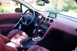 2009款标致308CC法国试驾