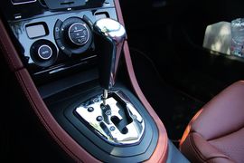 2009款标致308CC法国试驾