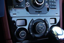 2009款标致308CC法国试驾