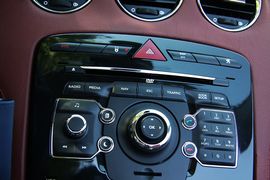 2009款标致308CC法国试驾