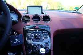 2009款标致308CC法国试驾