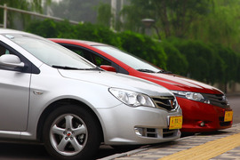 荣威350VS本田锋范测评