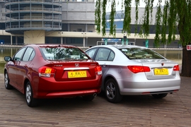 荣威350VS本田锋范测评