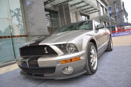 2007款福特野马Shelby