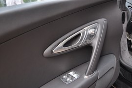 2005款布嘉迪威航实拍