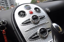 2005款布嘉迪威航实拍