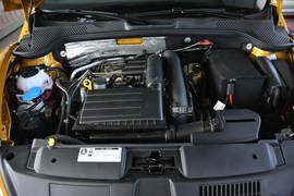 2016款大众甲壳虫180TSI