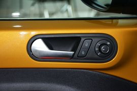 2016款大众甲壳虫180TSI