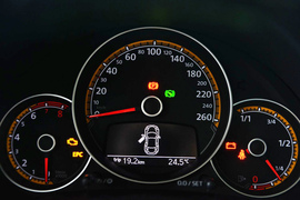 2016款大众甲壳虫180TSI