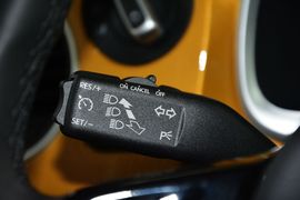 2016款大众甲壳虫180TSI