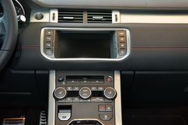 2016款路虎揽胜极光2.0T