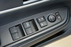 2016款本田凌派1.8L