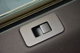 2016款路虎发现神行2.0T