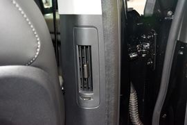 2016款路虎发现神行2.0T