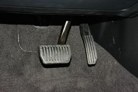 2016款路虎发现神行2.0T