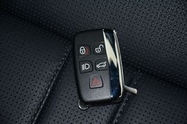 2016款路虎发现神行2.0T