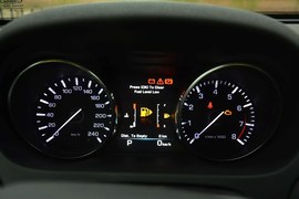 2016款路虎发现神行2.0T