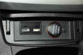 2016款吉利帝豪EV