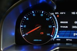 2016款吉利帝豪EV