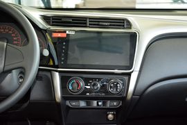 2015款本田锋范1.5L手动舒适版