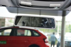 2017款斯柯达明锐1.6L自动前行版