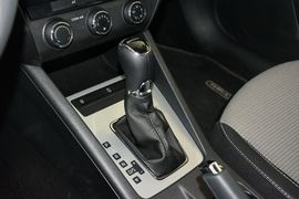 2017款斯柯达明锐1.6L自动前行版