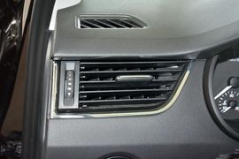 2017款斯柯达明锐1.6L自动前行版