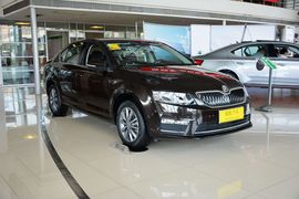 2017款斯柯达明锐1.6L自动前行版