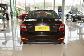 2017款斯柯达明锐1.6L自动前行版