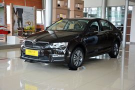 2017款斯柯达明锐1.6L自动前行版