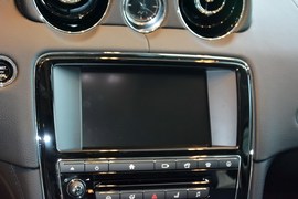 2016款捷豹XJL