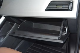 2016款吉利博越1.8TD自动两驱智尊型