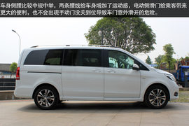 成都实拍福建奔驰V－Class