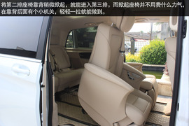 成都实拍福建奔驰V－Class