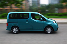 2010款日产NV200试驾