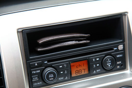 2010款日产NV200试驾