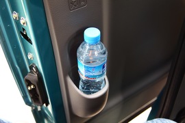 2010款日产NV200试驾