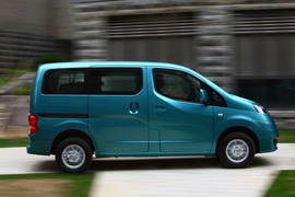 2010款日产NV200试驾