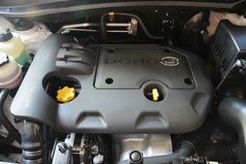 2016款华泰新圣达菲1.5T汽油自动两驱智享i3型