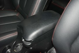 2015款华泰经典圣达菲2.0L汽油手动两驱标准型