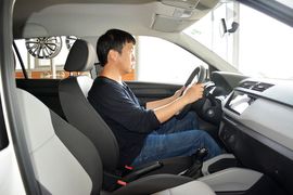 2016款斯柯达晶锐1.4L自动车享版