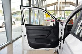 2016款斯柯达晶锐1.4L自动车享版