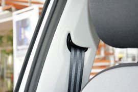 2016款斯柯达晶锐1.4L自动车享版