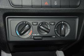 2016款斯柯达晶锐1.4L自动车享版