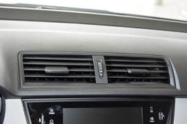 2016款斯柯达晶锐1.4L自动车享版