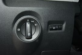 2016款斯柯达晶锐1.4L自动车享版