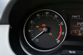 2016款斯柯达晶锐1.4L自动车享版